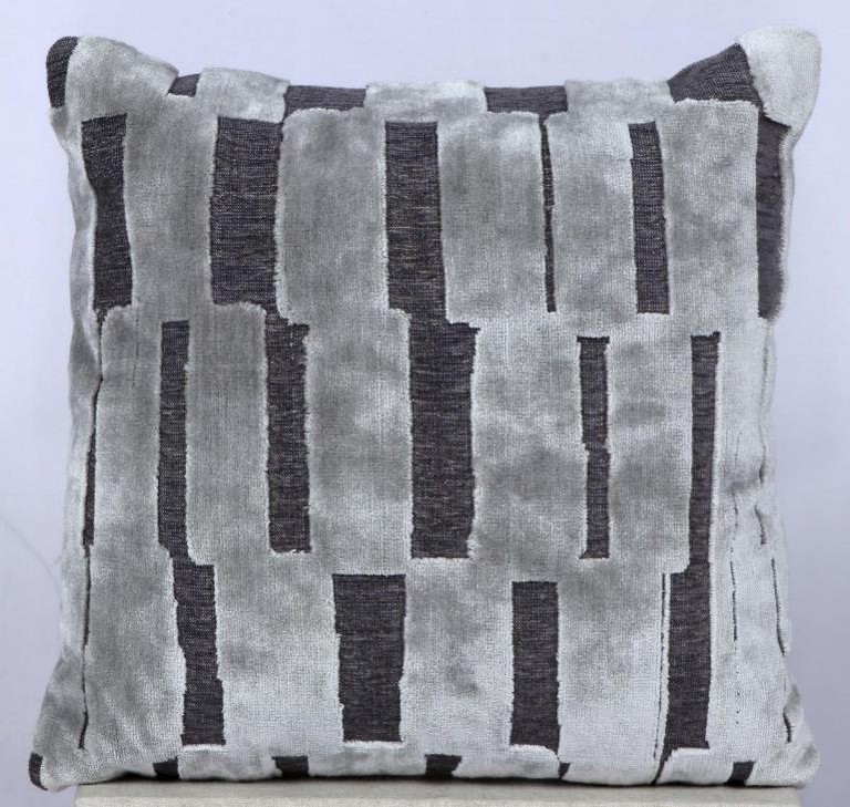 Cushion Machine Woven 2